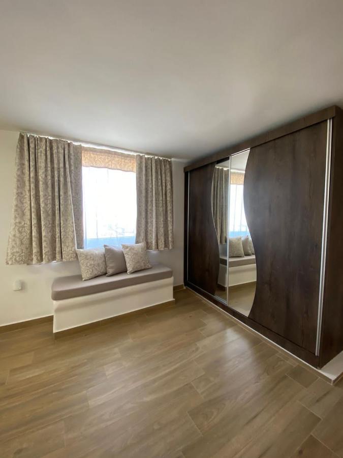 Alamana'S House - Ideal For Couples 아노 메라 외부 사진